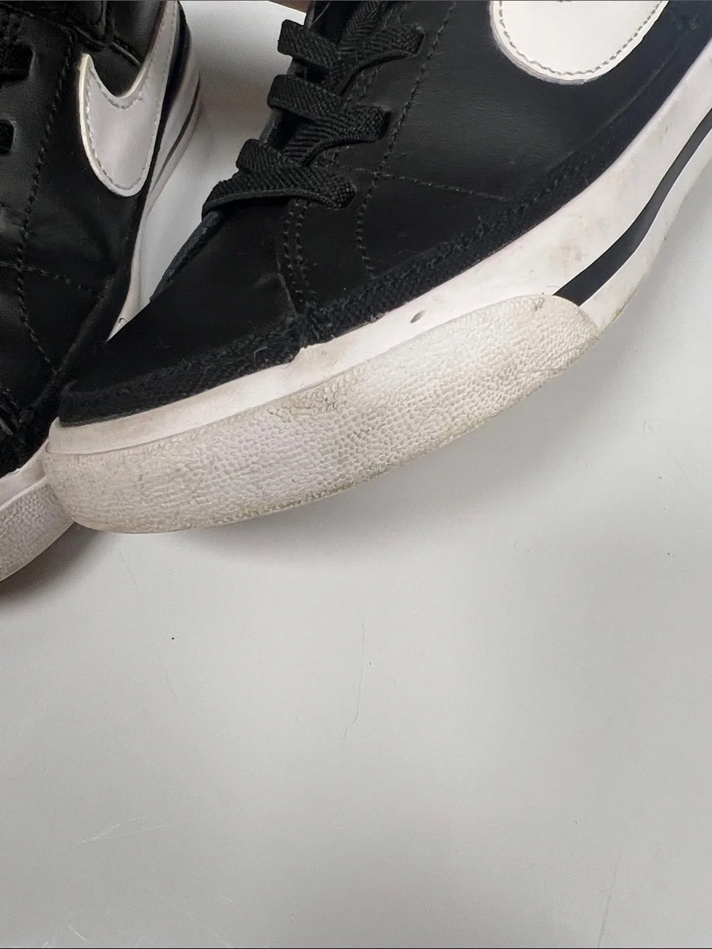Nike Kids Black and White Hook-and-Loop Sneakers